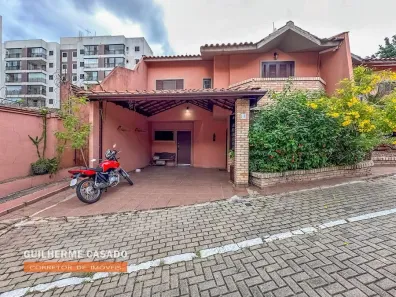 Casa com 3 Quartos à venda, 231m² no Granja Viana, Cotia