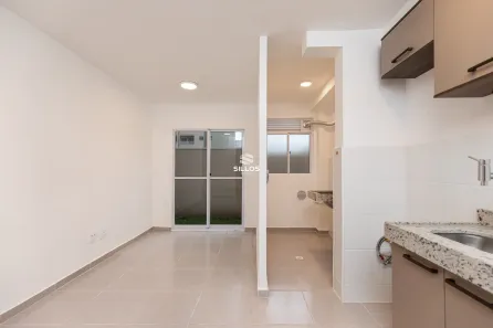 Apartamento com 2 Quartos para alugar, 48m² no Bairro Alto, Curitiba