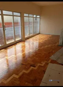 Sala Comercial para alugar, 300m² no Centro, Jacareí