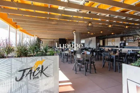 Ponto Comercial para alugar, 850m² no Hípica, Porto Alegre