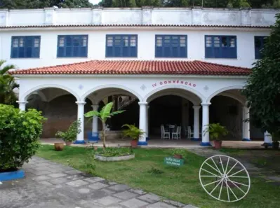 Ponto Comercial com 32 Quartos à venda, 4200m² no Paquetá, Rio de Janeiro