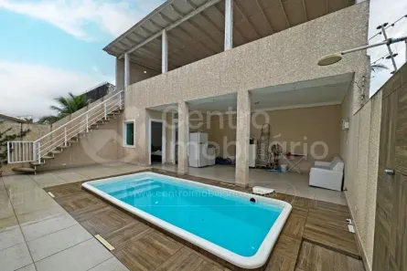 Casa com 4 Quartos à venda, 201m² no Estância Balneária Maria Helena Novaes, Peruíbe