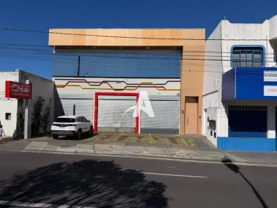 Sala Comercial para alugar, 200m² no Santa Mônica, Uberlândia