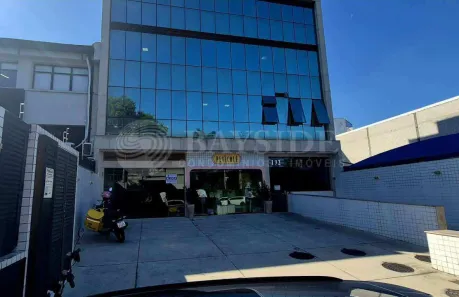 Ponto Comercial para alugar, 180m² no Recreio dos Bandeirantes, Rio de Janeiro