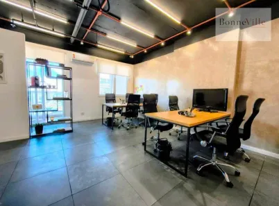 Sala Comercial para alugar, 32m² no Chácara Santo Antônio (Zona Sul), São Paulo