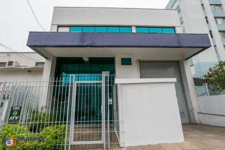 Prédio Comercial à venda, 742m² no Cavalhada, Porto Alegre