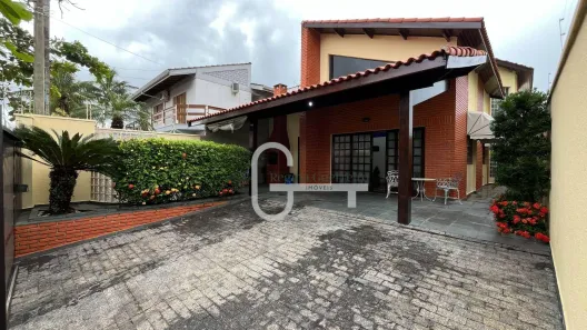 Casa com 2 Quartos à venda, 173m² no Balneário Stella Maris, Peruíbe