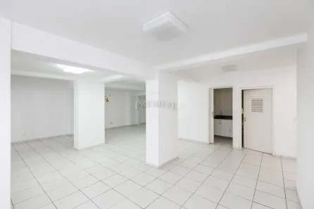 Sala Comercial para alugar, 205m² no Jardim Botânico, Curitiba