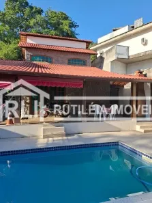 Sobrado com 3 Quartos à venda, 297m² no Itaipu, Niterói