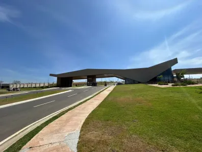 Lote/Terreno à venda, 270m² no Condomínio Vinhas, Senador Canedo