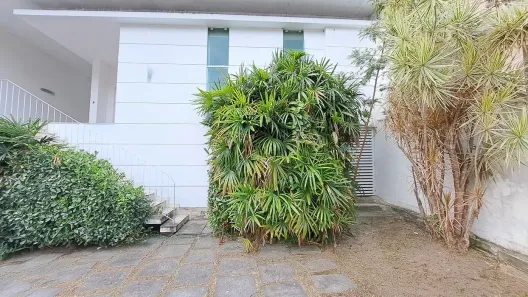 Casa com 3 Quartos à venda, 300m² no Santa Rosa, Niterói