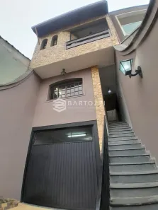 Sobrado com 3 Quartos à venda, 280m² no Parque João Ramalho, Santo André