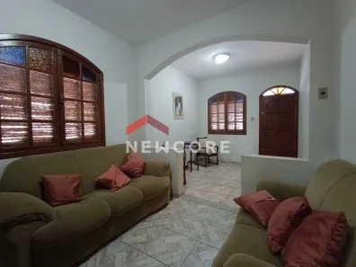 Casa com 4 Quartos à venda, 360m² no , Caeté