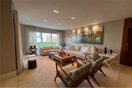 Apartamento com 3 Quartos para alugar, 231m² no Jardim Madalena, Campinas