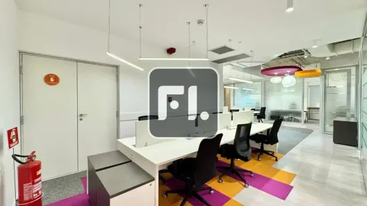 Sala Comercial para alugar, 373m² no Vila Olímpia, São Paulo