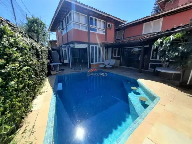 Casa de Condomínio com 4 Quartos à venda, 250m² no Village de Búzios, Armação dos Búzios