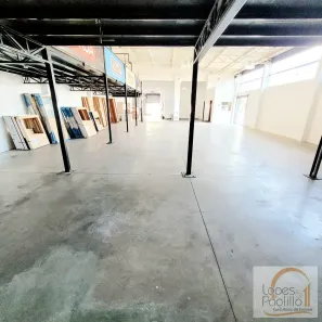 Ponto Comercial para alugar, 300m² no Jardim das Cerejeiras, Atibaia