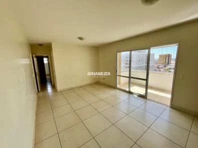 Apartamento com 3 Quartos para alugar, 162m² no Santa Maria, Uberaba