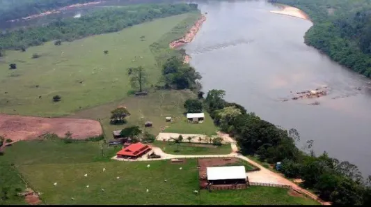 Fazenda/Sítio com 6 Quartos à venda, 4220000m² no , Rosário Oeste
