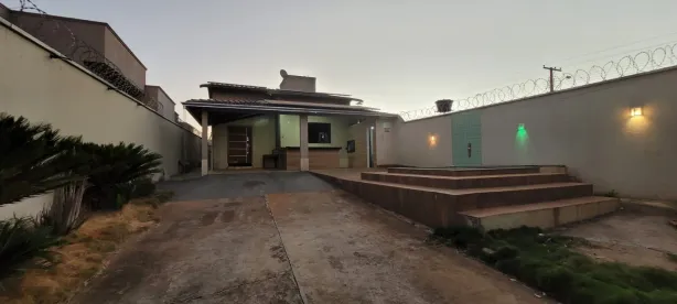 Casa com 3 Quartos à venda, 140m² no Setor Alto do Vale, Goiânia