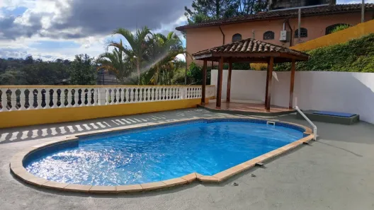 Casa com 3 Quartos para alugar, 183m² no Ribeirão dos Porcos, Atibaia