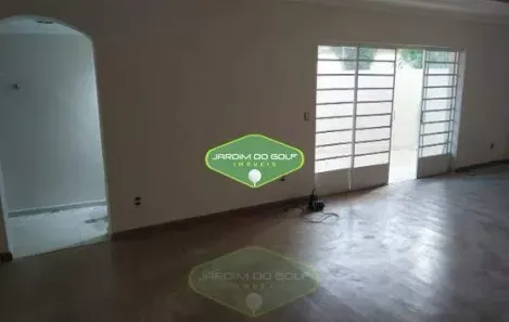 Casa com 3 Quartos para alugar, 230m² no Granja Julieta, São Paulo