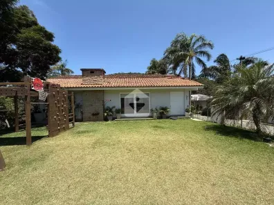 Casa com 4 Quartos à venda, 330m² no Mosela, Petrópolis