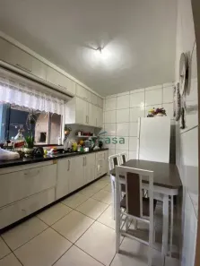 Sobrado com 2 Quartos à venda, 71m² no Santa Felicidade, Cascavel