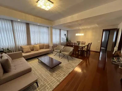 Apartamento com 4 Quartos à venda, 130m² no Santo Antônio, Belo Horizonte