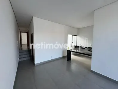 Casa com 3 Quartos à venda, 91m² no Serra Dourada, Vespasiano