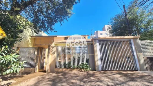 Casa com 2 Quartos à venda, 177m² no Centro, Cascavel