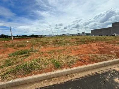 Lote/Terreno à venda, 300m² no Alto Umuarama, Uberlândia