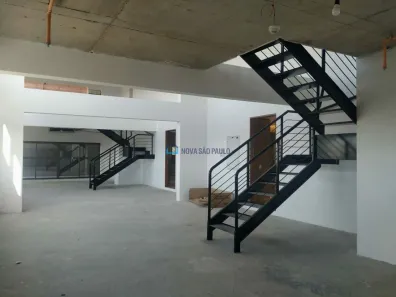 Sala Comercial para alugar, 372m² no Indianópolis, São Paulo