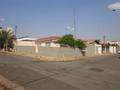 Casa com 3 Quartos à venda, 131m² no São Manoel, Americana