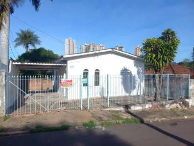 Casa com 2 Quartos para alugar, 42m² no Vila Malaman, Presidente Prudente