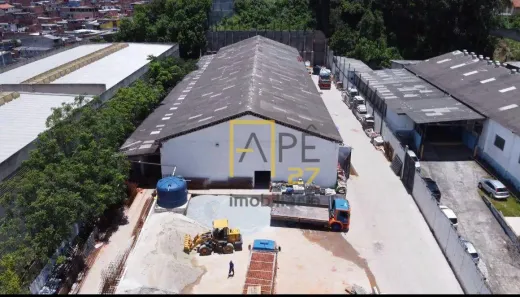 Galpão/Depósito/Armazém à venda, 2500m² no Jardim Bela Vista, Guarulhos