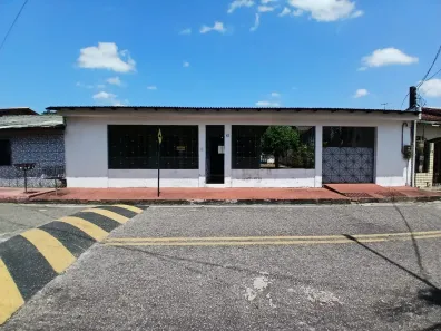 Casa com 3 Quartos à venda, 375m² no Coqueiro, Belém