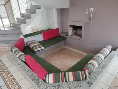 Casa de Condomínio com 3 Quartos à venda, 140m² no Loteamento Villa Branca, Jacareí