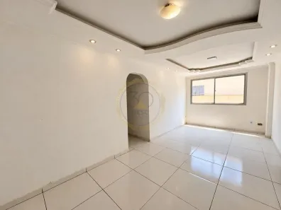 Apartamento com 3 Quartos para alugar, 90m² no Centro, Balneário Camboriú
