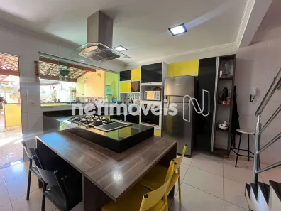 Casa com 4 Quartos à venda, 183m² no Parque Xangri-Lá, Contagem