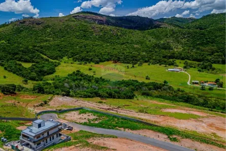 Lote/Terreno à venda, 300m² no Laranja Azeda, Bom Jesus dos Perdões/SP