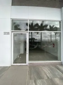 Ponto Comercial para alugar, 78m² no Chácara das Pedras, Porto Alegre