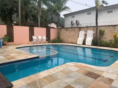 Casa de Condomínio com 4 Quartos para alugar, 170m² no Camburi, São Sebastião