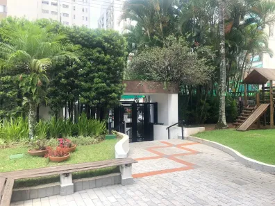 Apartamento com 2 Quartos para alugar, 70m² no Cidade Monções, São Paulo