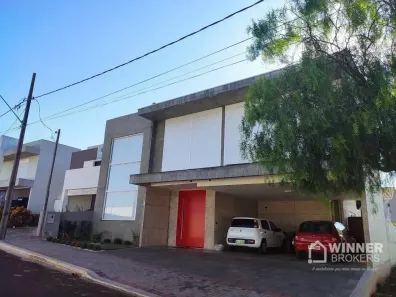 Sobrado com 4 Quartos à venda, 282m² no Pacaembu, Cascavel