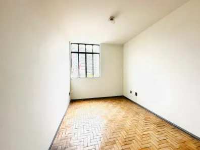 Apartamento com 2 Quartos à venda, 57m² no Centro, Juiz de Fora