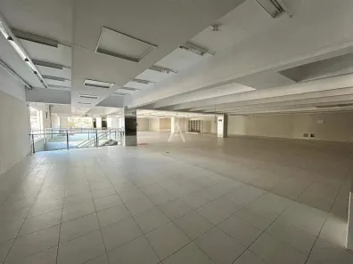 Sala Comercial para alugar, 1912m² no Centro, Cascavel