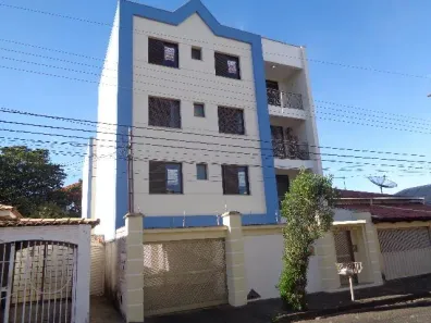Apartamento com 3 Quartos para alugar, 153m² no Centro, Uberlândia
