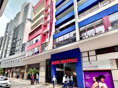 Imóvel Comercial à venda, 15m² no Centro, Juiz de Fora