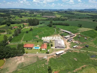 Fazenda/Sítio com 3 Quartos à venda, 85000m² no Guarei, Guareí